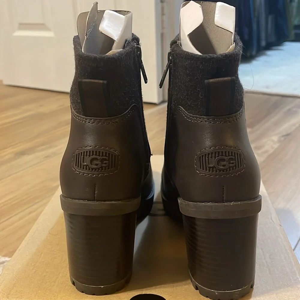 UGG Waterproof Chocolate Brown Lug Sole Zippered Booties, W Amathea, Size 8.5